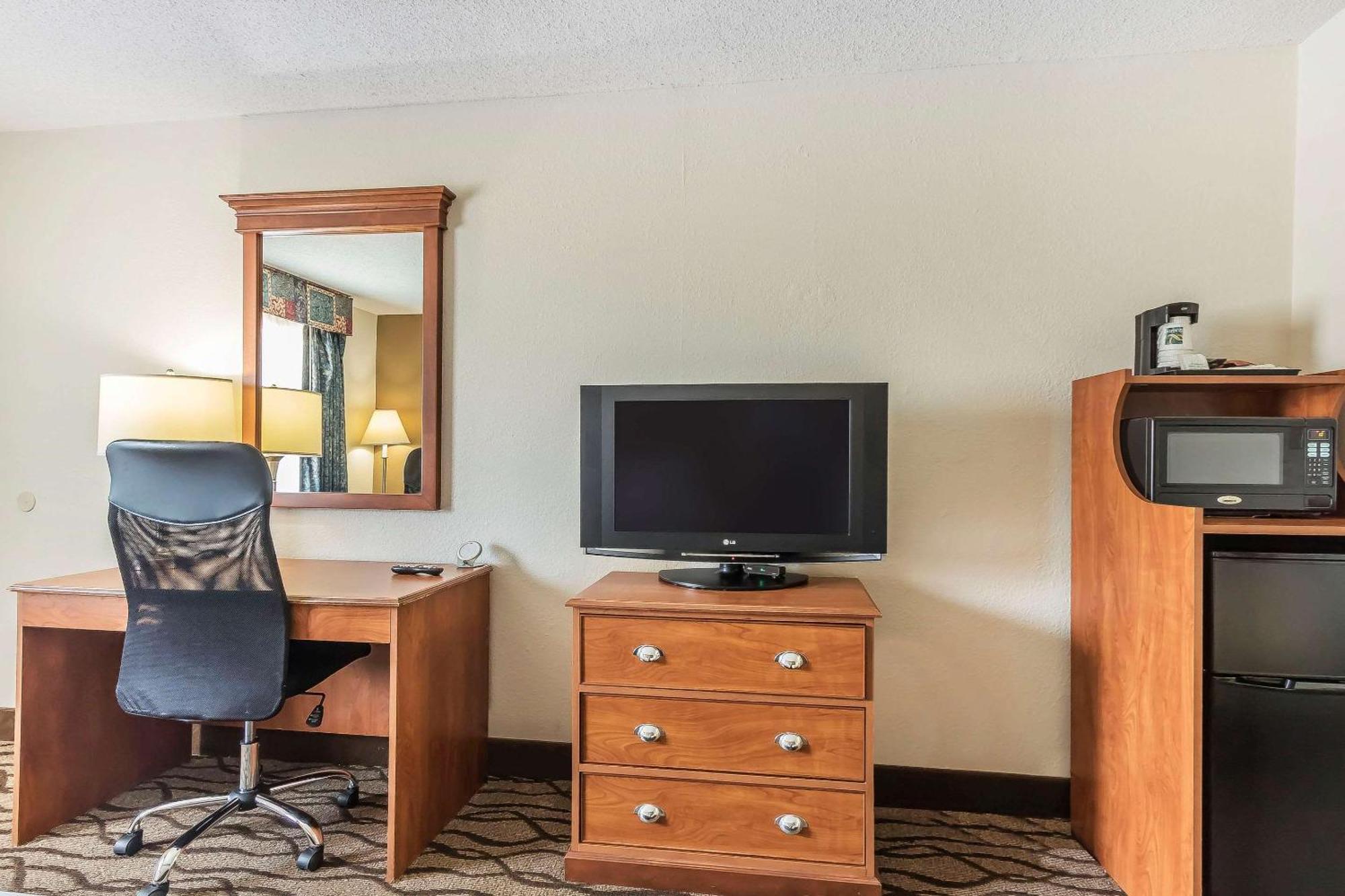 Inn Quality - Sikeston Charleston