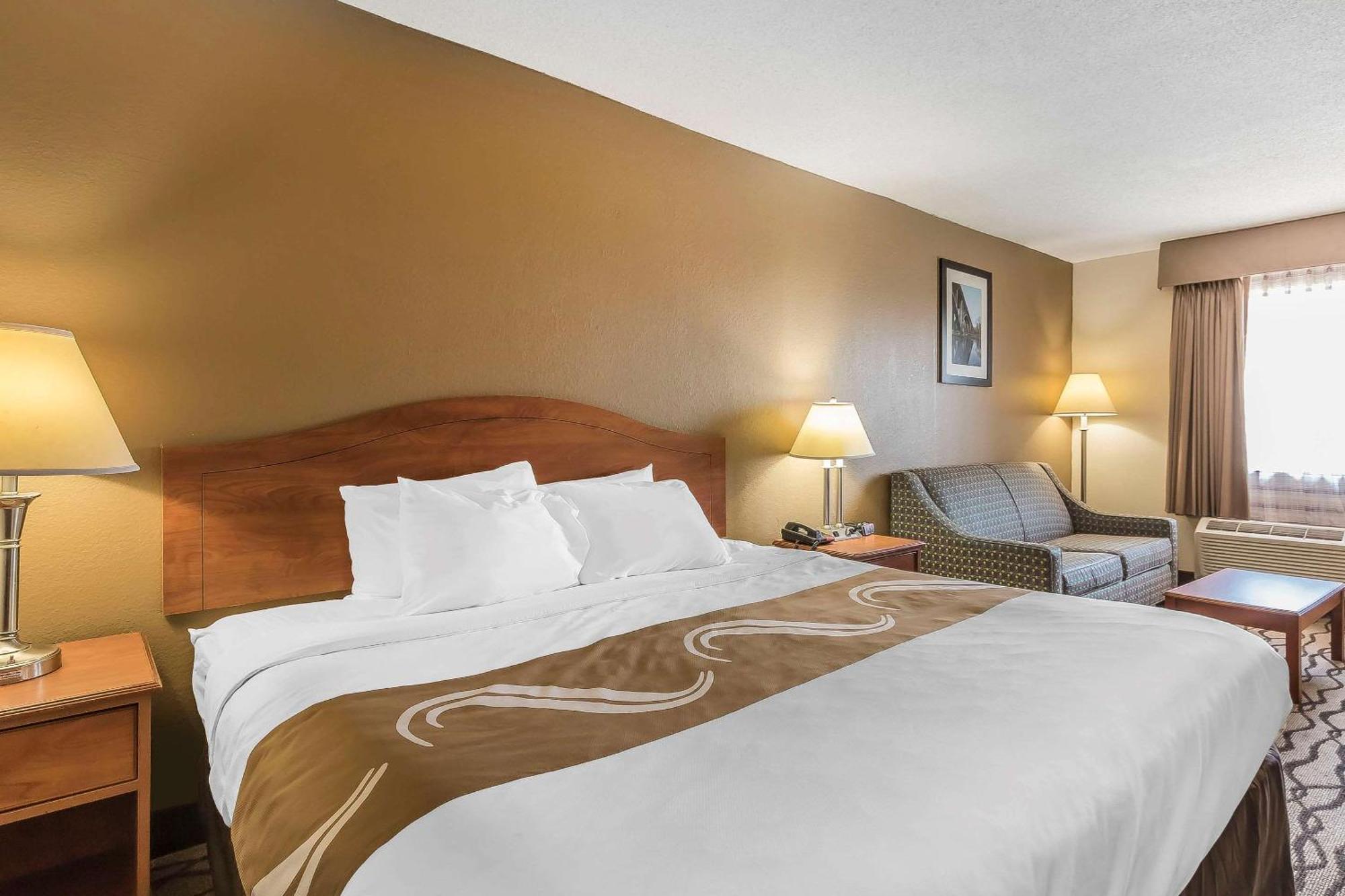 Inn Quality - Sikeston 2*